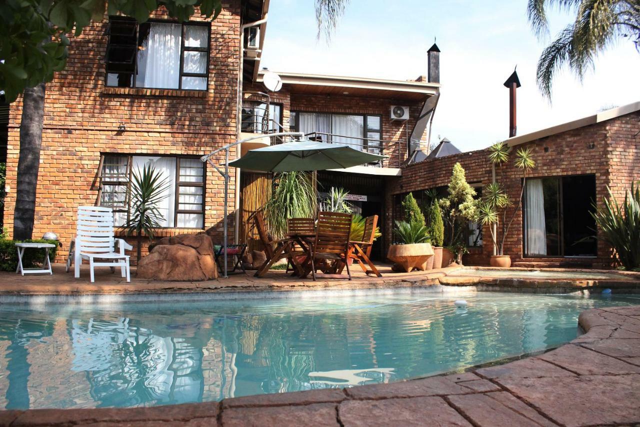 Francor Guesthouse Pretoria Exterior photo